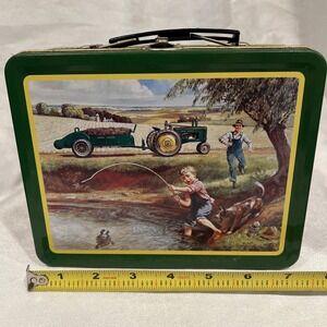 John Deere Metal Lunchbox Turtle Trouble #22002 Walter Haskell Hinton Art